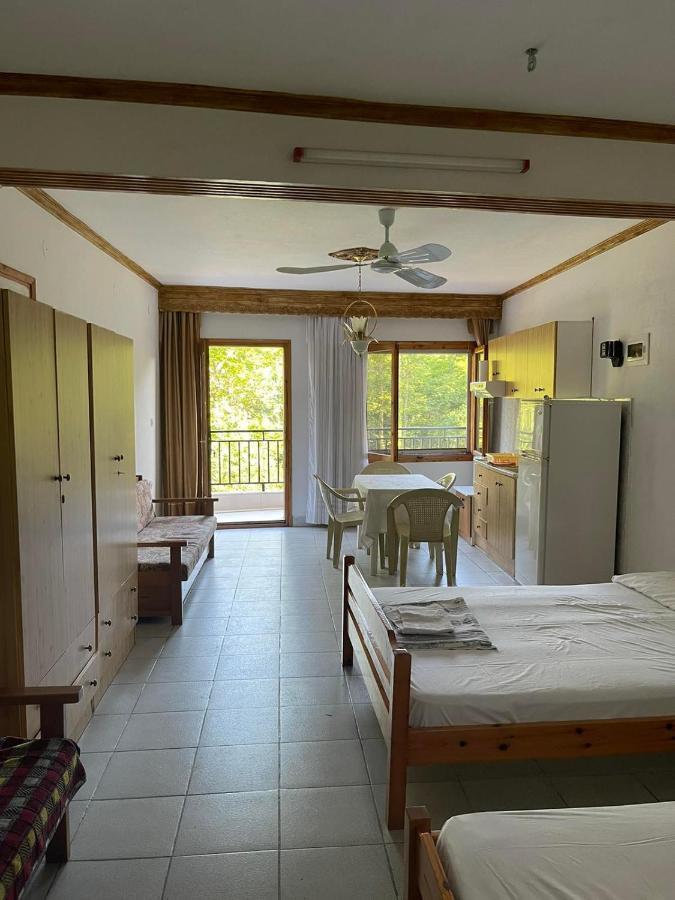 Exohi Apartments วราสนา ภายนอก รูปภาพ
